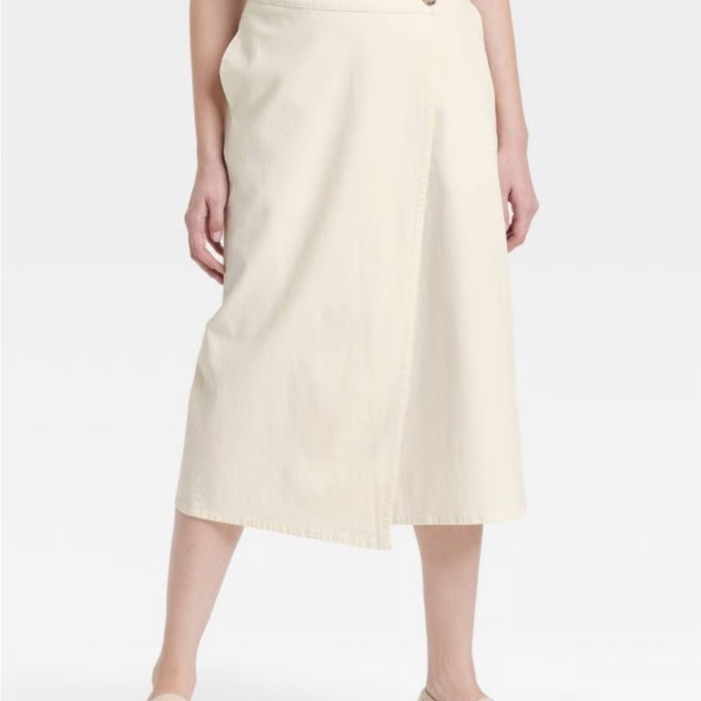 Universal Thread Asymmetrical Skirt in Cream